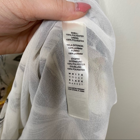 WHBM Floral Cold Shoulder Ruffle Blouse Size S - Picture 9 of 10